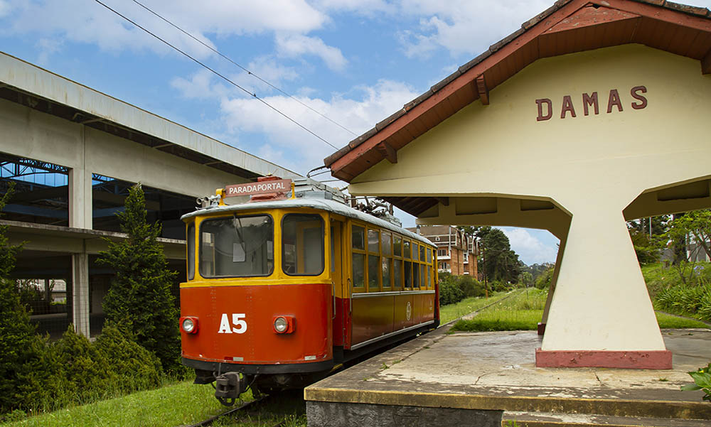bondinho de campos do jordao